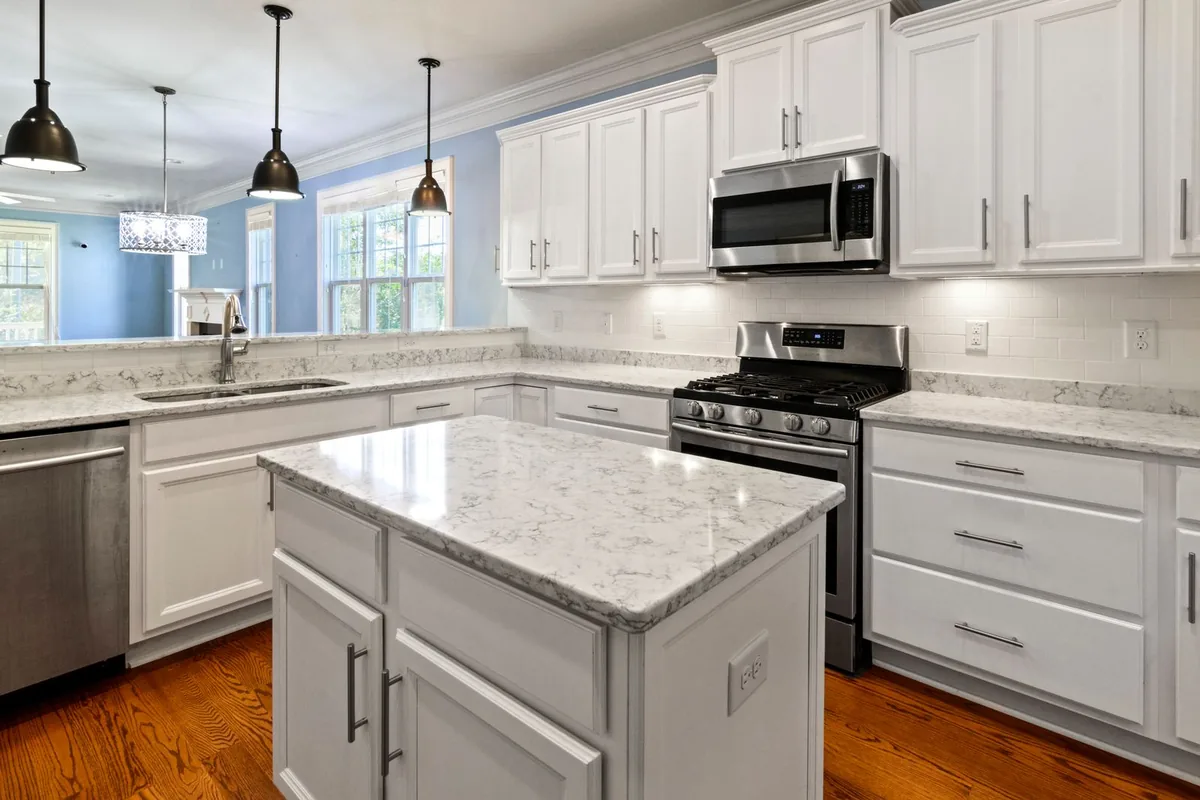 Filth & Squalor Cleanup in Great Neck Gardens, NY